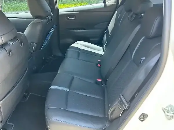 Nissan Leaf - Imagem 12