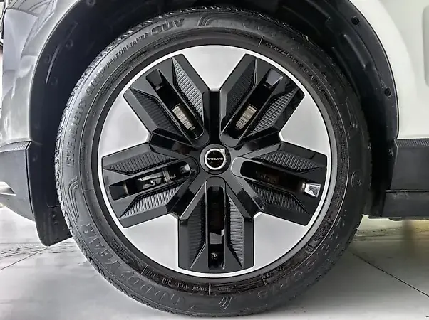 Volvo EX30 - Imagem 5