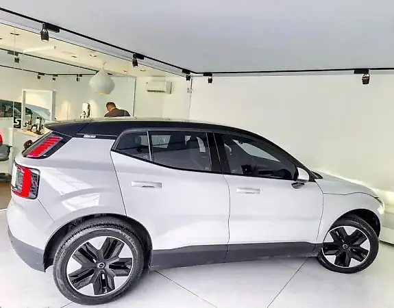 Volvo EX30 - Imagem 7