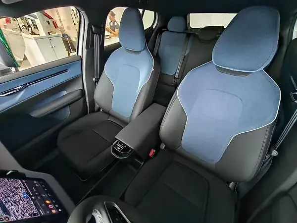 Volvo EX30 - Imagem 13