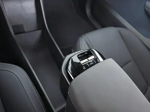 Volvo EX30 - Imagem 11