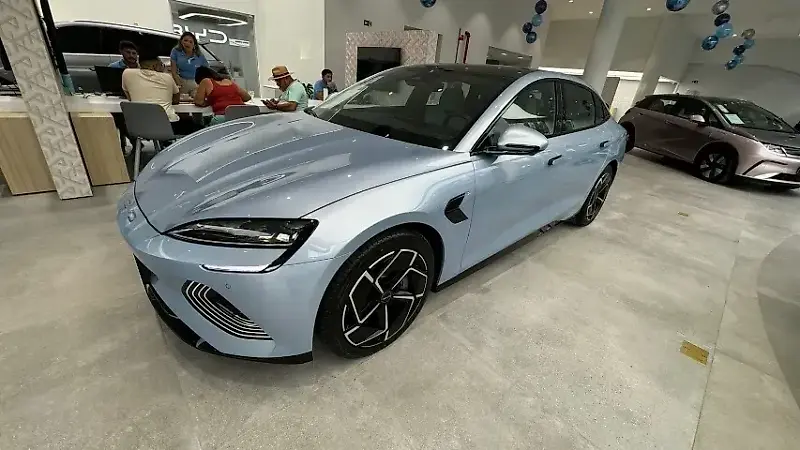 BYD Seal - Imagem 1