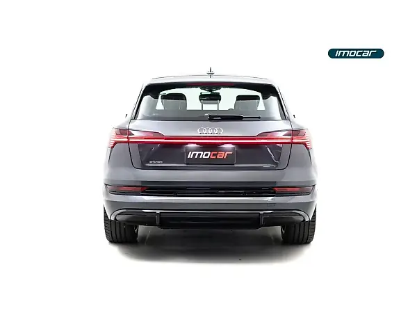 Audi E-tron - Imagem 8