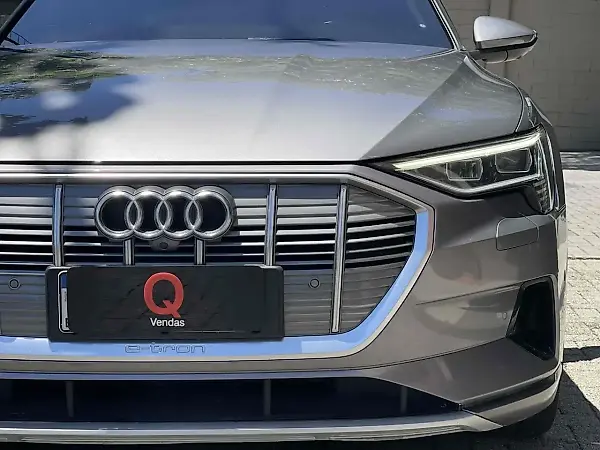 Audi E-tron Sportback - Imagem 2