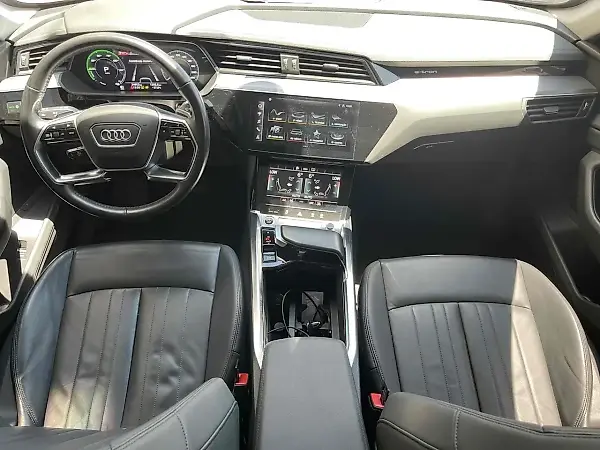 Audi E-tron Sportback - Imagem 19