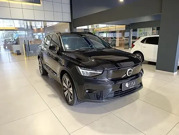 Volvo XC40 Recharge - Imagem 4