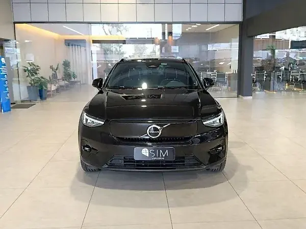 Volvo XC40 Recharge - Imagem 3