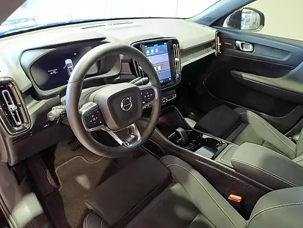 Volvo XC40 Recharge - Imagem 10