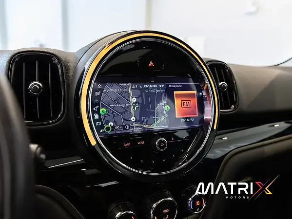 Mini Cooper SE - Imagem 13