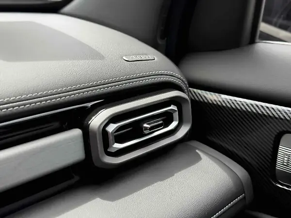 Chevrolet Spark Euv - Imagem 5