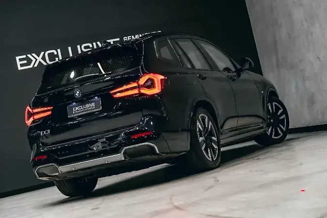 BMW IX3 - Imagem 6