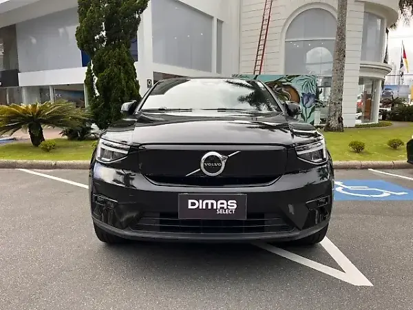 Volvo C40 Recharge - Imagem 8
