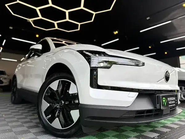 Volvo EX30 - Imagem 4