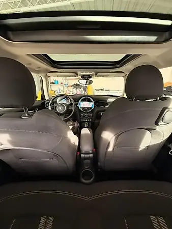 Mini Cooper SE - Imagem 15