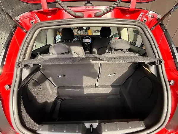 Mini Cooper SE - Imagem 18