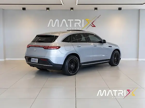 Mercedes Eqc400 - Imagem 2