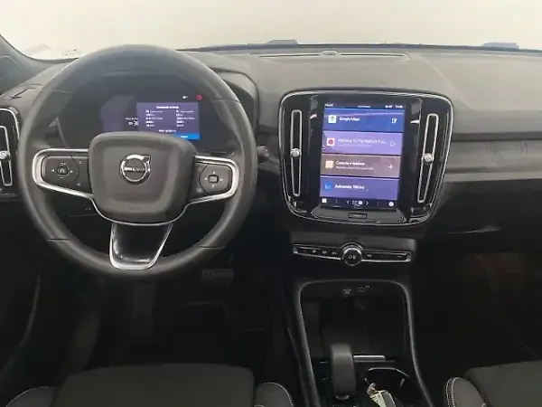 Volvo XC40 Recharge - Imagem 11