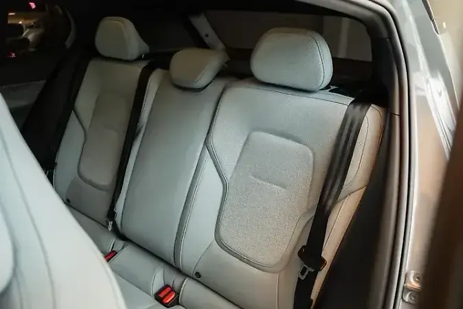 Volvo EX30 - Imagem 5