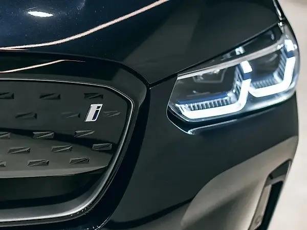 BMW IX3 - Imagem 3