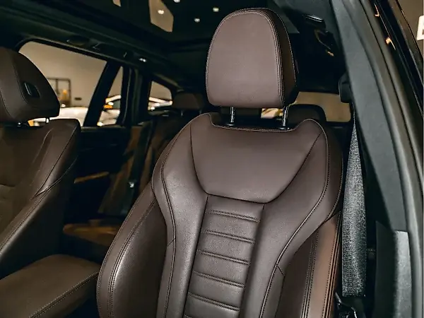 BMW IX3 - Imagem 13