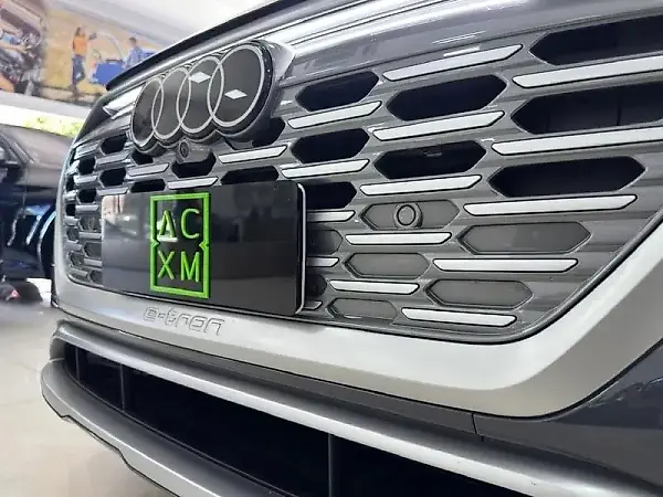 Audi Q8 Sportback E-tron - Imagem 20