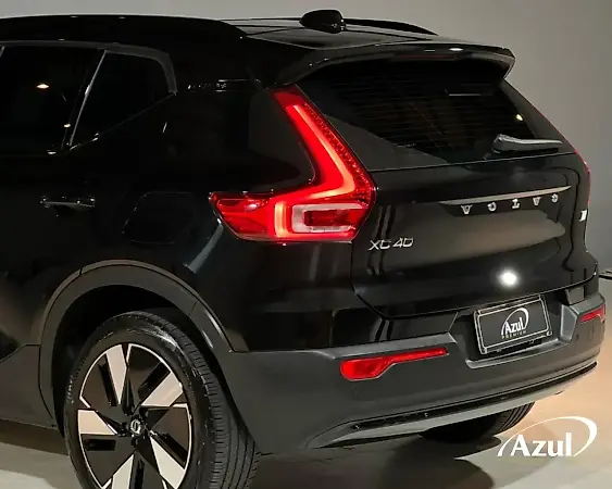 Volvo XC40 Recharge - Imagem 8