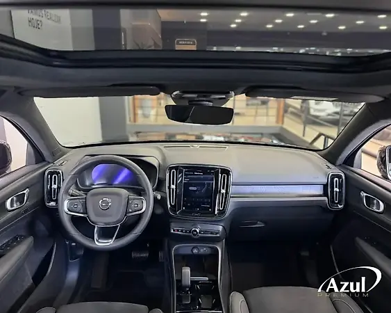 Volvo XC40 Recharge - Imagem 13