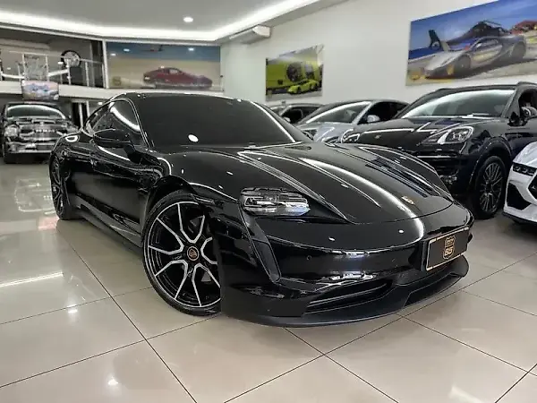 Porsche Taycan - Imagem 3