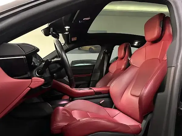 Porsche Taycan - Imagem 10