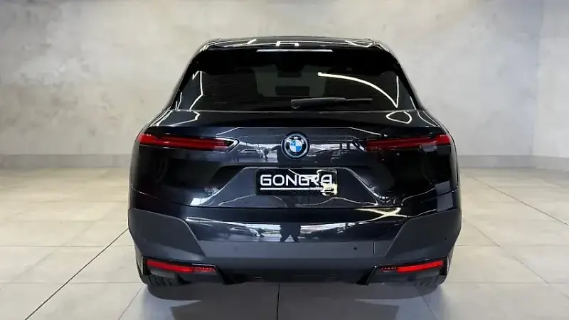 BMW Ix - Imagem 5
