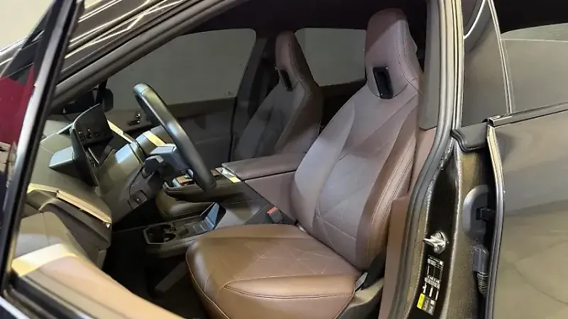 BMW Ix - Imagem 18