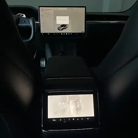 Tesla Model S - Imagem 14