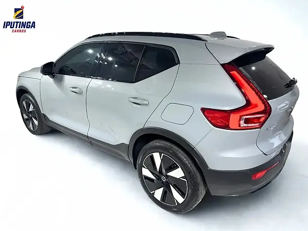 Volvo EX40 - Imagem 6
