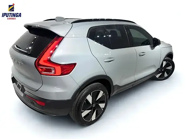 Volvo EX40 - Imagem 4