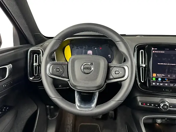 Volvo EX40 - Imagem 9