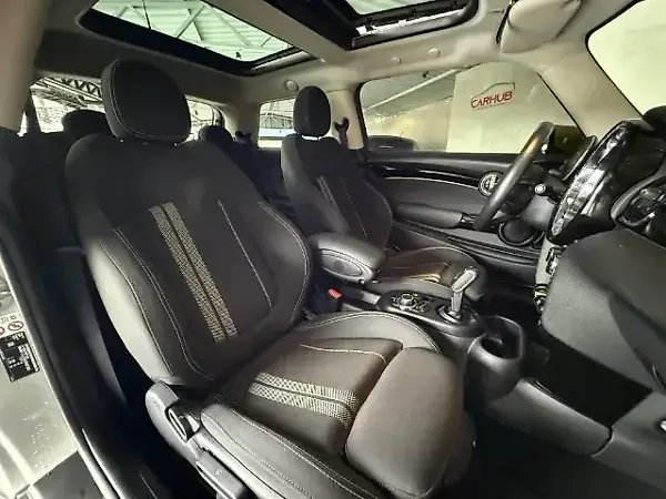 Mini Cooper SE - Imagem 11
