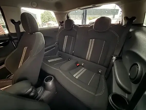 Mini Cooper SE - Imagem 10
