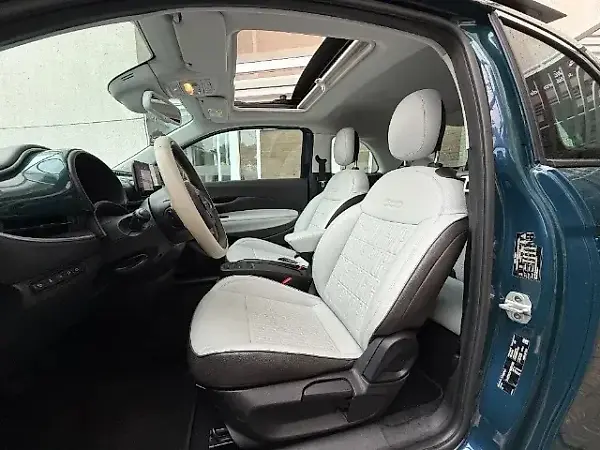 Fiat 500e - Imagem 8