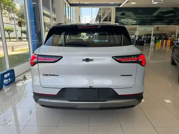 Chevrolet Captiva EV - Imagem 10