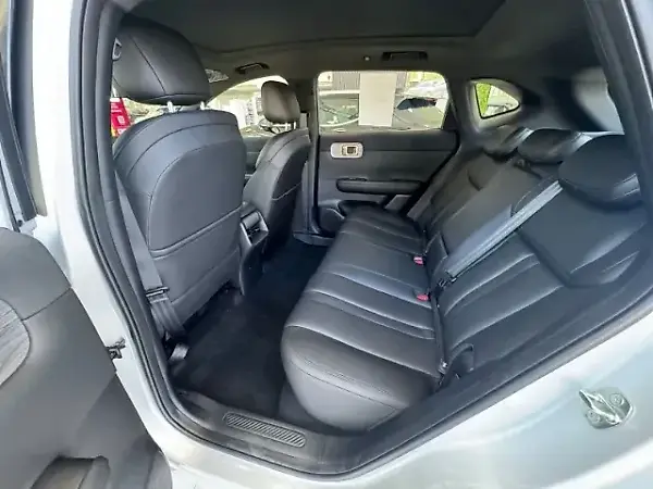 Chevrolet Captiva EV - Imagem 11
