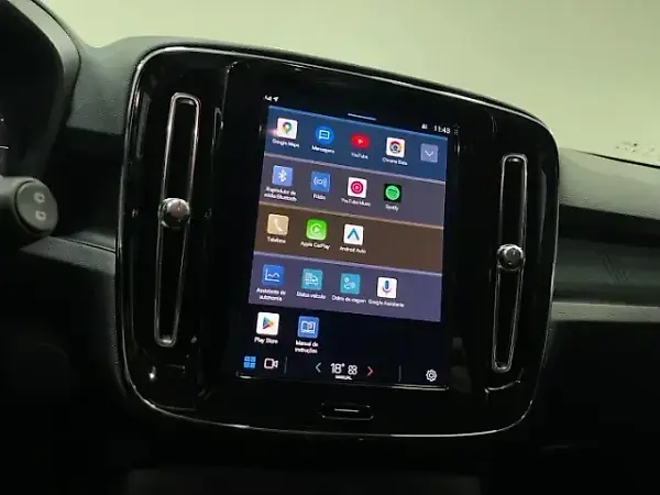Volvo XC40 Recharge - Imagem 5