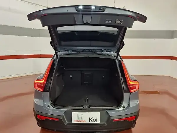 Volvo XC40 Recharge - Imagem 16