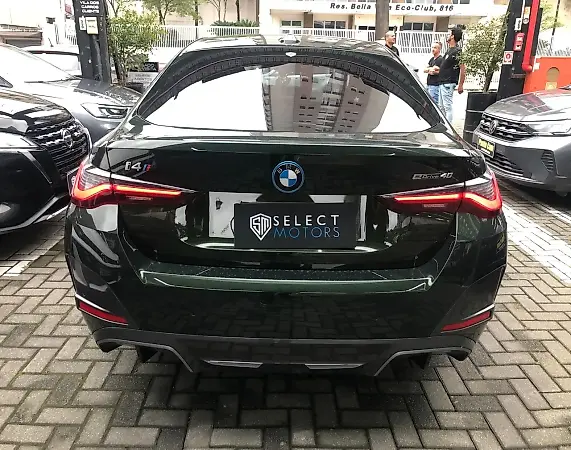 BMW I4 Edrive40 - Imagem 8