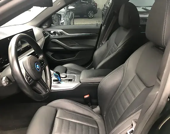 BMW I4 Edrive40 - Imagem 12