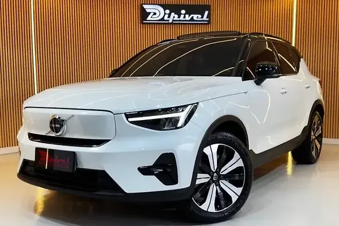 Volvo XC40 Recharge - Imagem 3