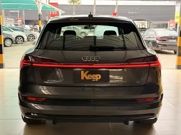 Audi E-tron - Imagem 7