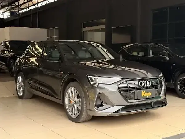 Audi E-tron - Imagem 4