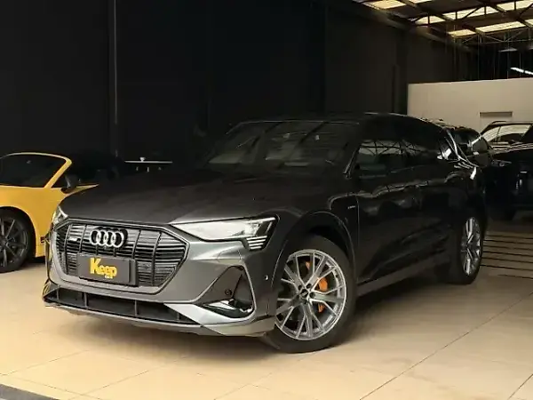 Audi E-tron - Imagem 1