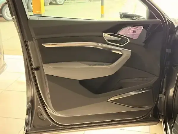 Audi E-tron - Imagem 10