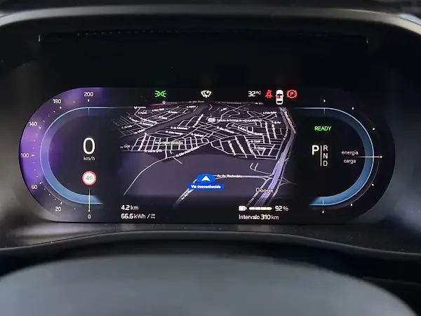 Volvo C40 Recharge - Imagem 9